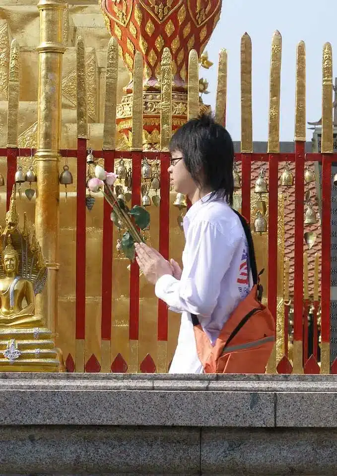 วัดพระธาตุดอยสุเทพ บรรยากาศ