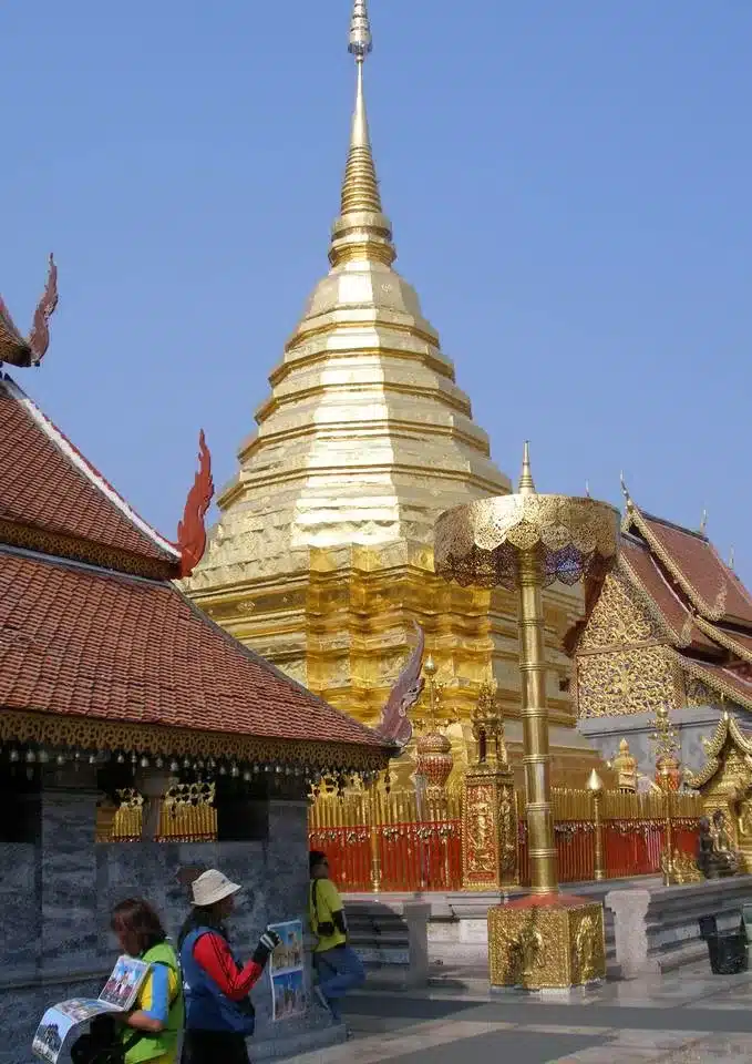 วัดพระธาตุดอยสุเทพ การเดินทาง