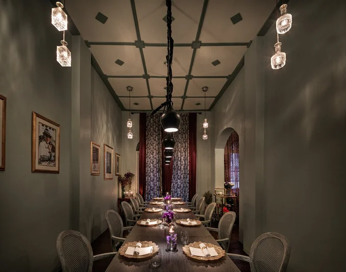 เชฟต้น ธิติฏฐ์ ทัศนาขจร ที่ร้าน Nusara