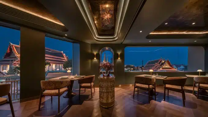 โต๊ะอาหารและบรรยากาศ Nusara Bangkok ย่านท่าเตียน