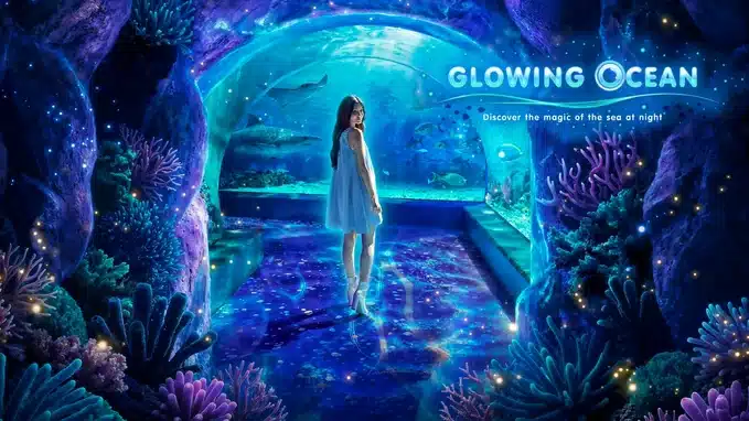 บรรยากาศ Glowing Ocean ที่ SEA LIFE Bangkok Ocean World